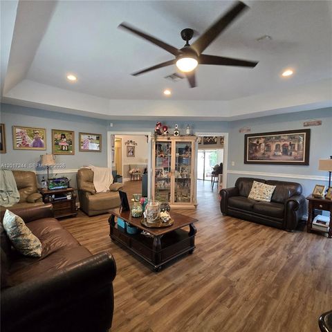 10940 NW 18th Ct, Plantation, FL 33322