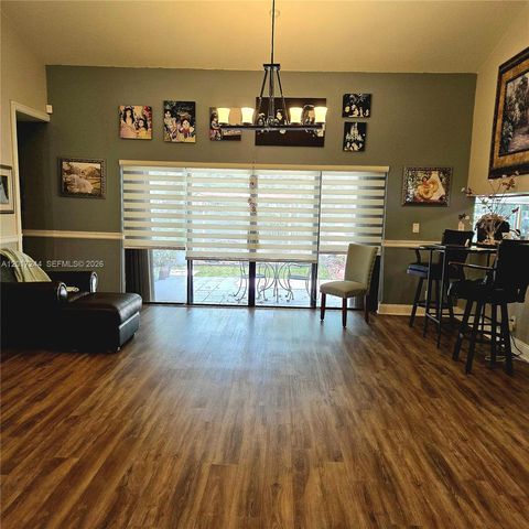 10940 NW 18th Ct, Plantation, FL 33322