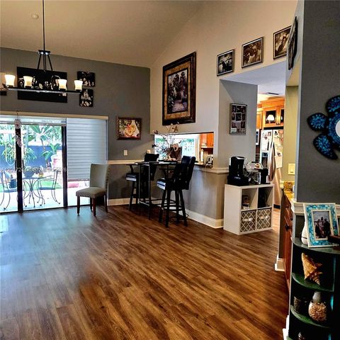 10940 NW 18th Ct, Plantation, FL 33322