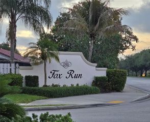 10940 NW 18th Ct, Plantation, FL 33322