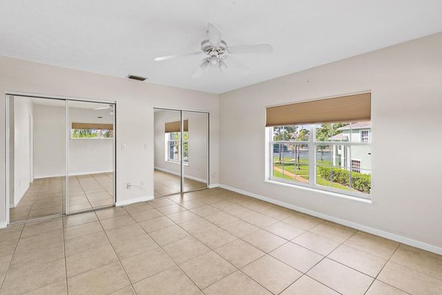 2127 SE Wild Meadow Circle, Port St. Lucie, FL 34952