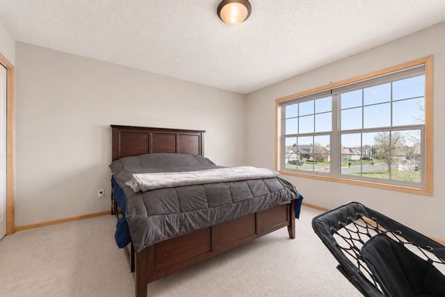 924 Ivy Hills Road, Belle Plaine, MN 56011