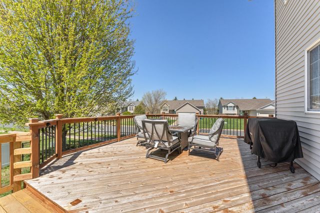 924 Ivy Hills Road, Belle Plaine, MN 56011