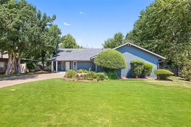 2905 Lamp Post Lane, Oklahoma City, OK 73120