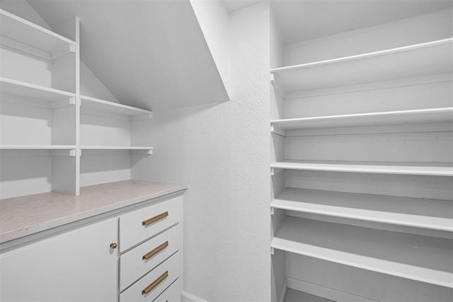 2905 Lamp Post Lane, Oklahoma City, OK 73120