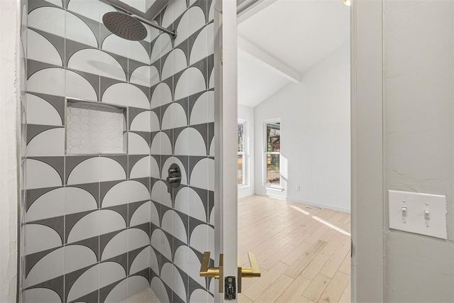 2905 Lamp Post Lane, Oklahoma City, OK 73120