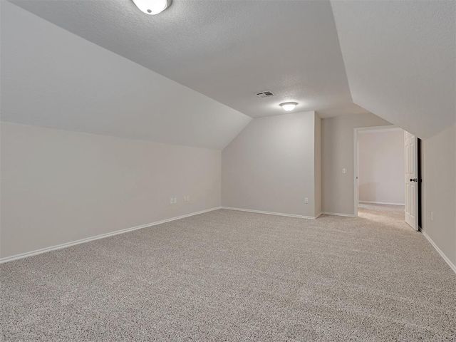 3004 Twin Lake Drive, Moore, OK 73165