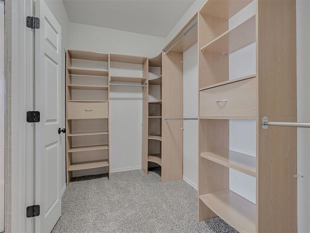 3004 Twin Lake Drive, Moore, OK 73165