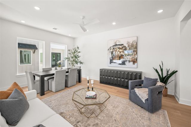 902 Kern Street B, Houston, TX 77009