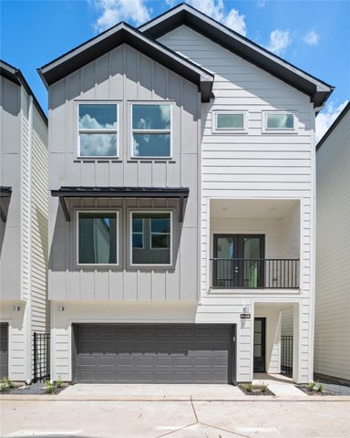 902 Kern Street B, Houston, TX 77009