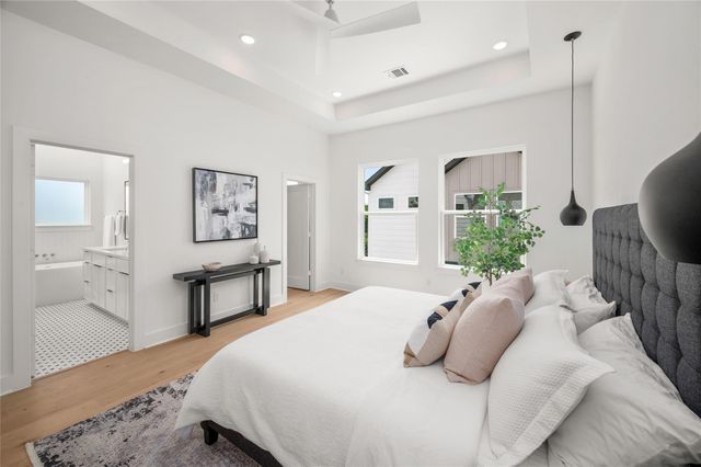 902 Kern Street B, Houston, TX 77009