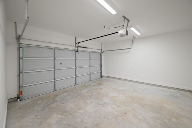 902 Kern Street B, Houston, TX 77009