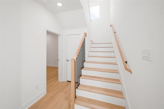 902 Kern Street B, Houston, TX 77009