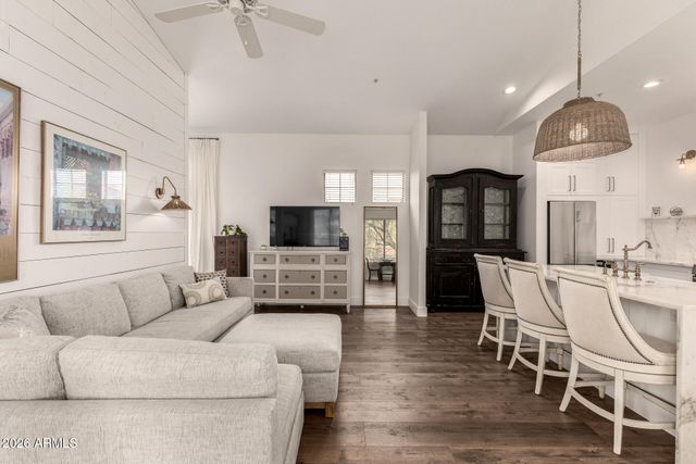 20801 N 90TH Place 228, Scottsdale, AZ 85255