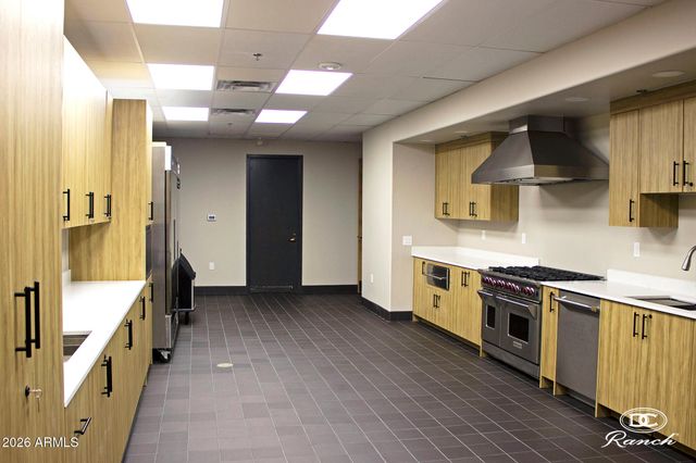 20801 N 90TH Place 228, Scottsdale, AZ 85255