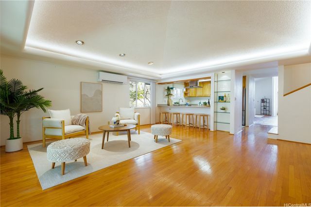 92-1318 Hauone Street, Kapolei, HI 96707