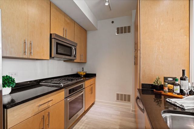 505 N McClurg Court 3704, Chicago, IL 60611