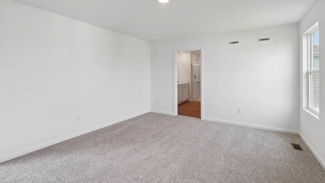 122 Cornerstone Crossing, Hampshire, IL 60140