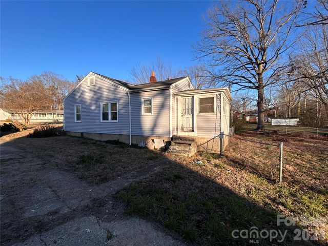 914 Linwood Road, Kings Mountain, NC 28086