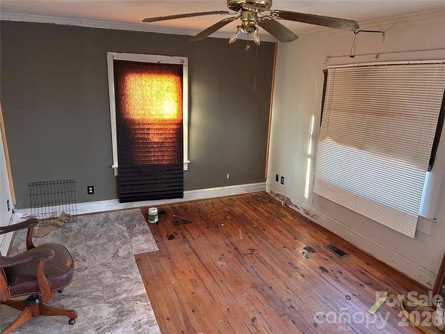 914 Linwood Road, Kings Mountain, NC 28086