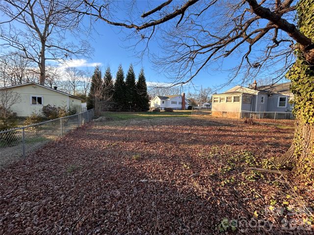 914 Linwood Road, Kings Mountain, NC 28086