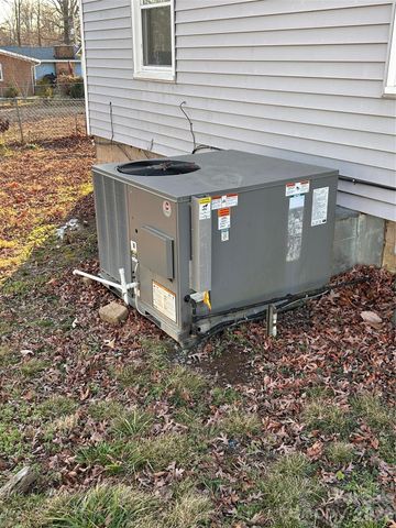 914 Linwood Road, Kings Mountain, NC 28086