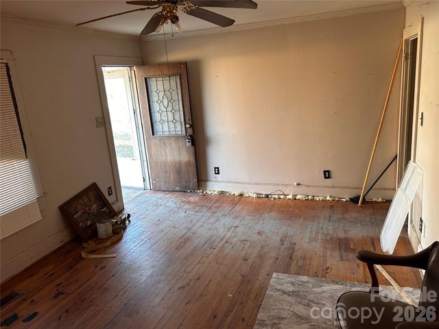 914 Linwood Road, Kings Mountain, NC 28086