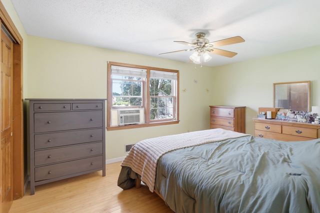 97 Forest 2, Lowell, MA 01851
