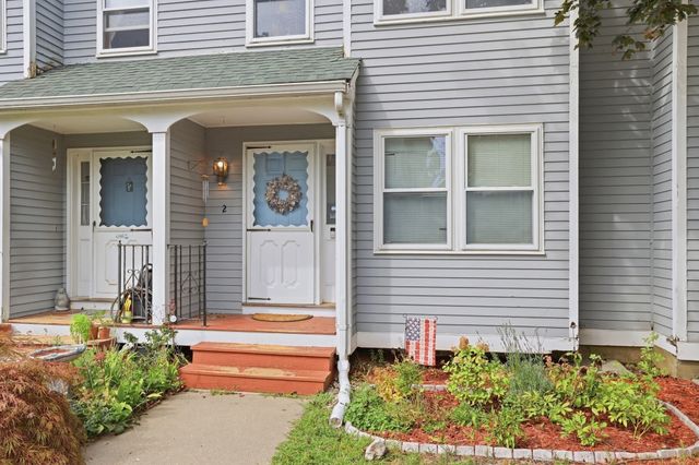 97 Forest 2, Lowell, MA 01851