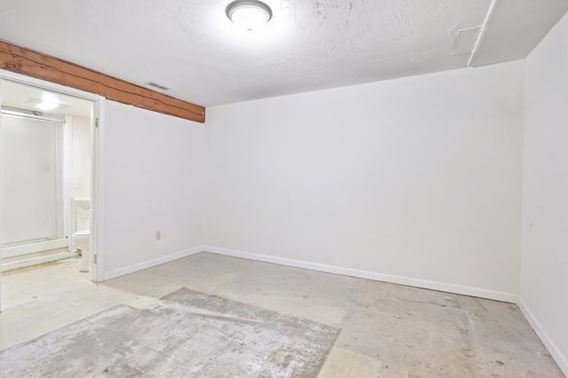 97 Forest 2, Lowell, MA 01851