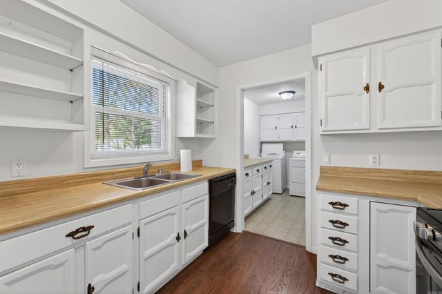12 Estella Circle Circle, Hot Springs Village, AR 71909