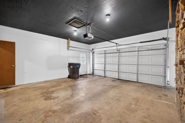 12 Estella Circle Circle, Hot Springs Village, AR 71909