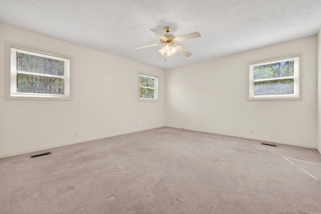 12 Estella Circle Circle, Hot Springs Village, AR 71909