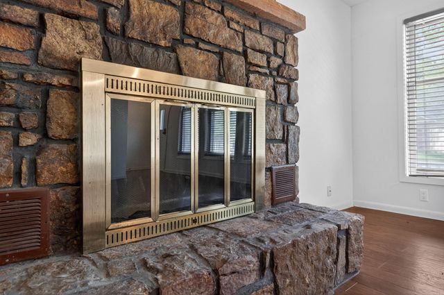 12 Estella Circle Circle, Hot Springs Village, AR 71909