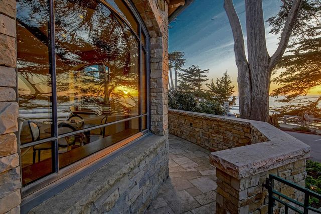 0 Scenic 2 SE of 9th Avenue, Carmel, CA 93921