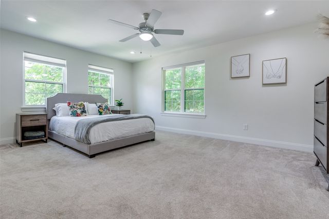 1000 Cameron Avenue, Dallas, TX 75223