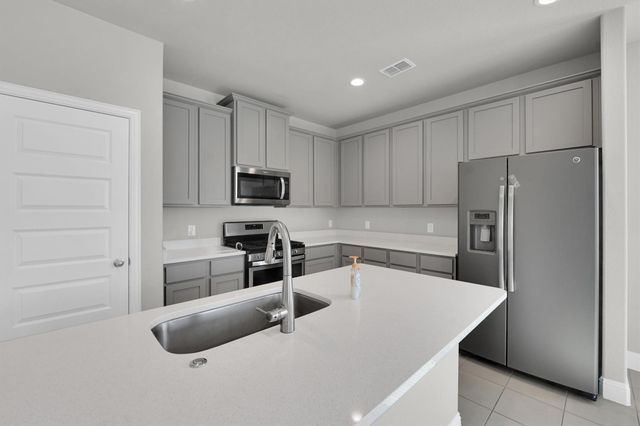 6401 Longhorn Herd Lane, Fort Worth, TX 76123