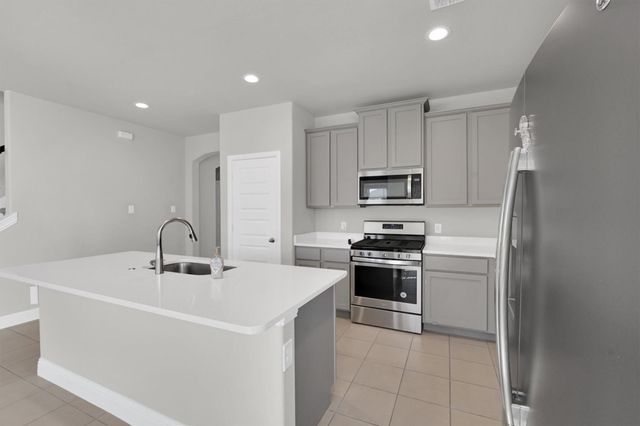 6401 Longhorn Herd Lane, Fort Worth, TX 76123