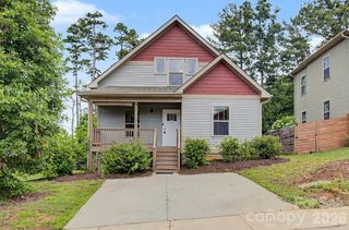 31 Yarrow Meadow Road, Weaverville, NC 28787
