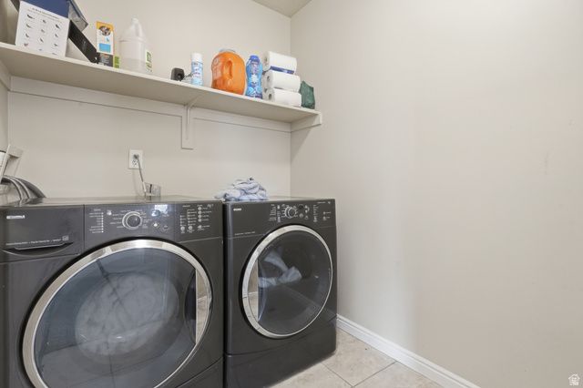 5053 W LONDON BAY DR, Riverton, UT 84096
