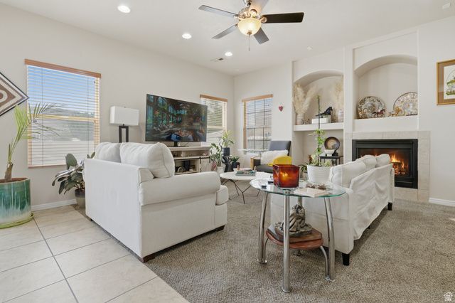 5053 W LONDON BAY DR, Riverton, UT 84096