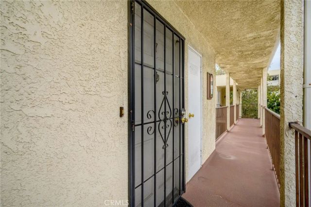 330 Pioneer Drive 7, Glendale, CA 91203