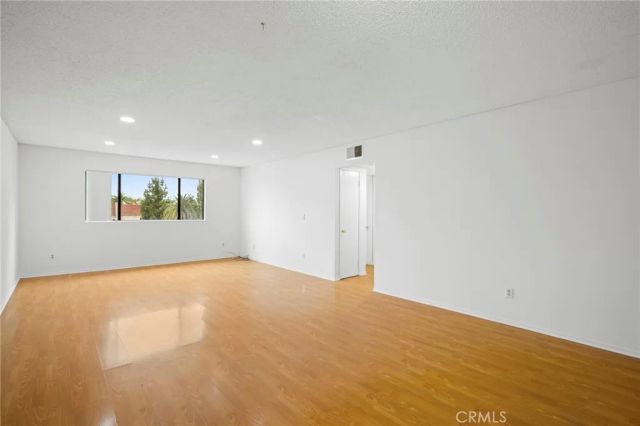 330 Pioneer Drive 7, Glendale, CA 91203