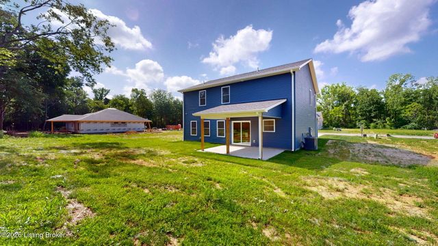 8208 Roseborough Rd, Louisville, KY 40228