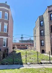 1443 E 66th Place, Chicago, IL 60637