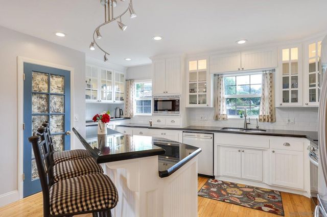 13238 Beechtree St, Lakeside, CA 92040