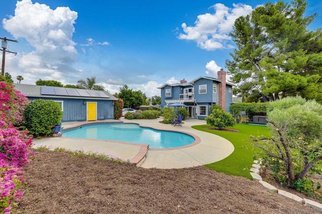 13238 Beechtree St, Lakeside, CA 92040