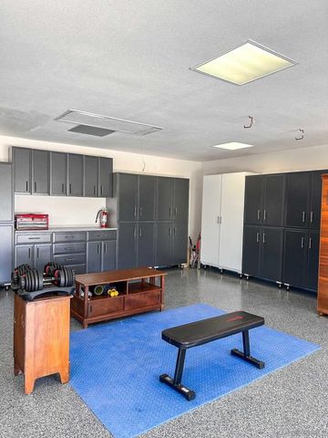 13238 Beechtree St, Lakeside, CA 92040