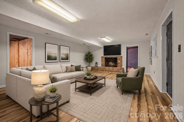 427 Georgia Avenue, Forest City, NC 28043