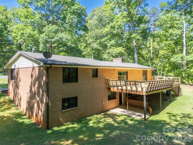 427 Georgia Avenue, Forest City, NC 28043